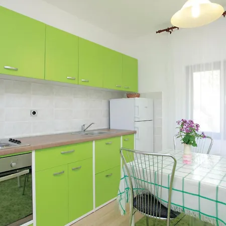 Апартаменты Crnja Luka Ii Blato (Korcula)